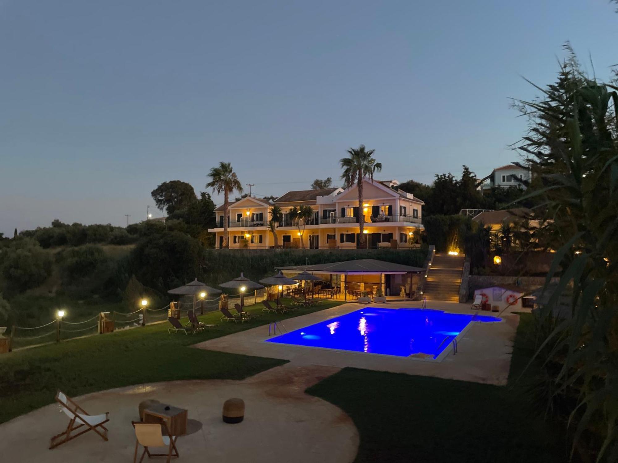 Theros Retreat Spartià Exterior foto